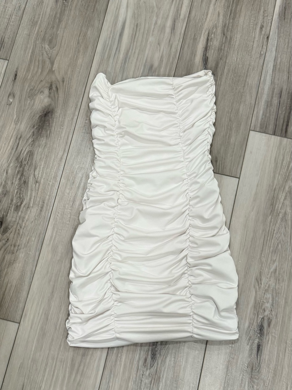 SHEIN White Strapless Ruched Bodycon Dress